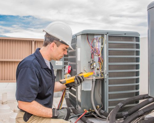 Trained,Hvac,Technician,Holding,A,Voltage,Meter,,Performing,Preventative,Maintenance Trained,Hvac,Technician,Holding,A,Voltage,Meter,,Performing,Preventative,Maintenance